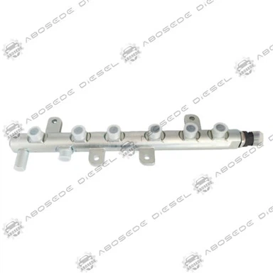 Труба Common Rail Bosch 0445226042 (0 445 226 042) — «ступица давления», обеспечивающая плавность работы дизельного двигателя объемом 6,7 л